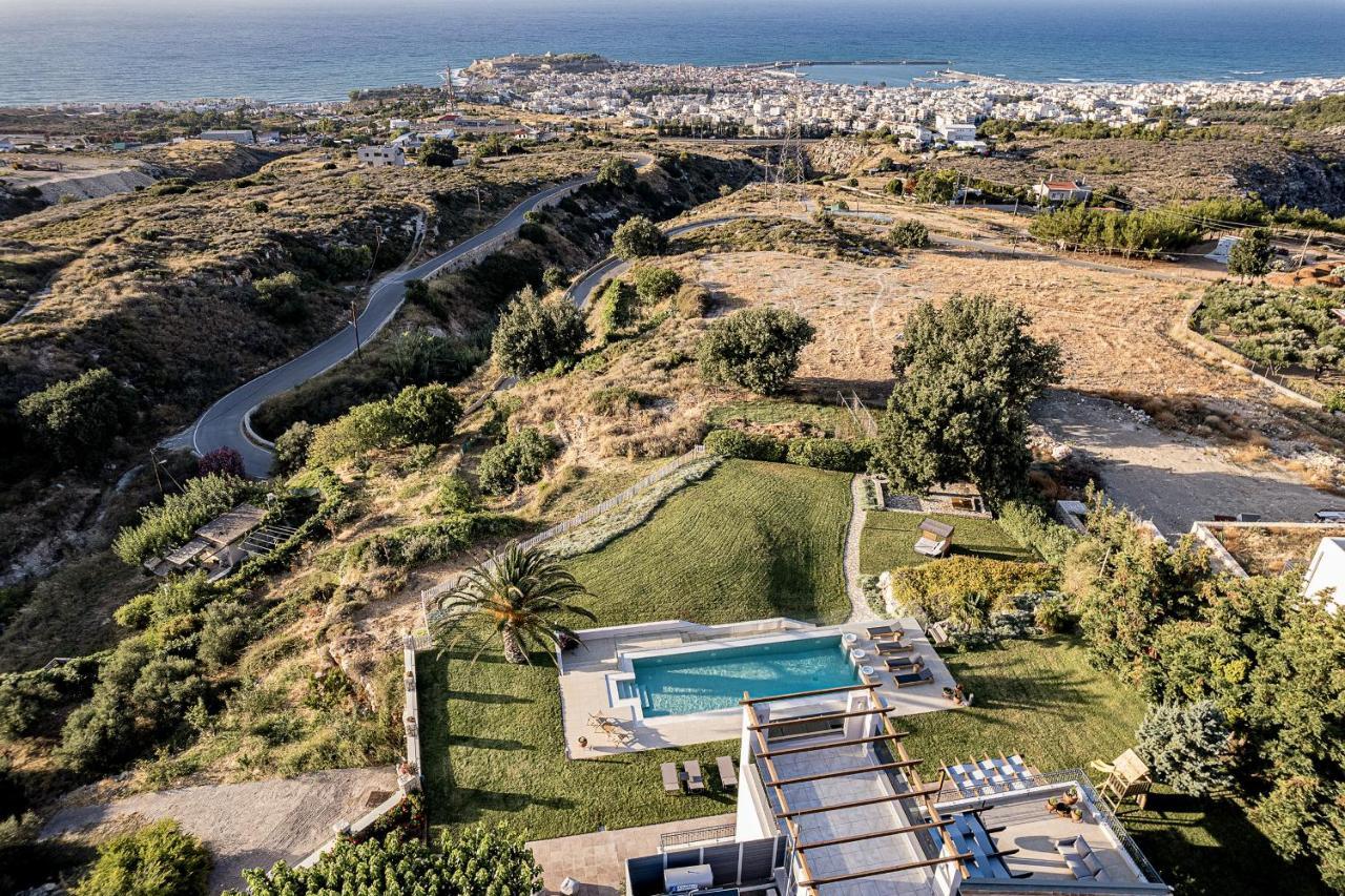 Villa Heora - The Floating Residence Tria Monastiria Exterior photo